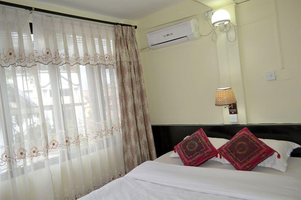 Pariwar B&B Kathmandu Exterior photo