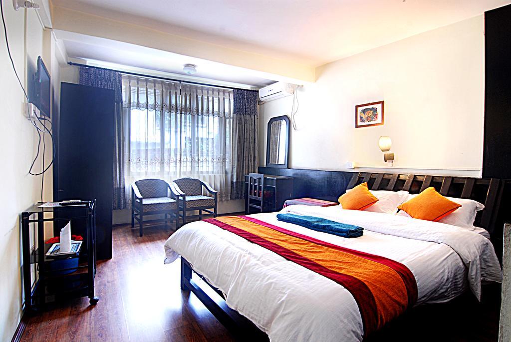 Pariwar B&B Kathmandu Exterior photo
